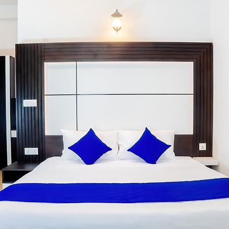 Ceylanro Transit Villa Negombo Buitenkant foto
