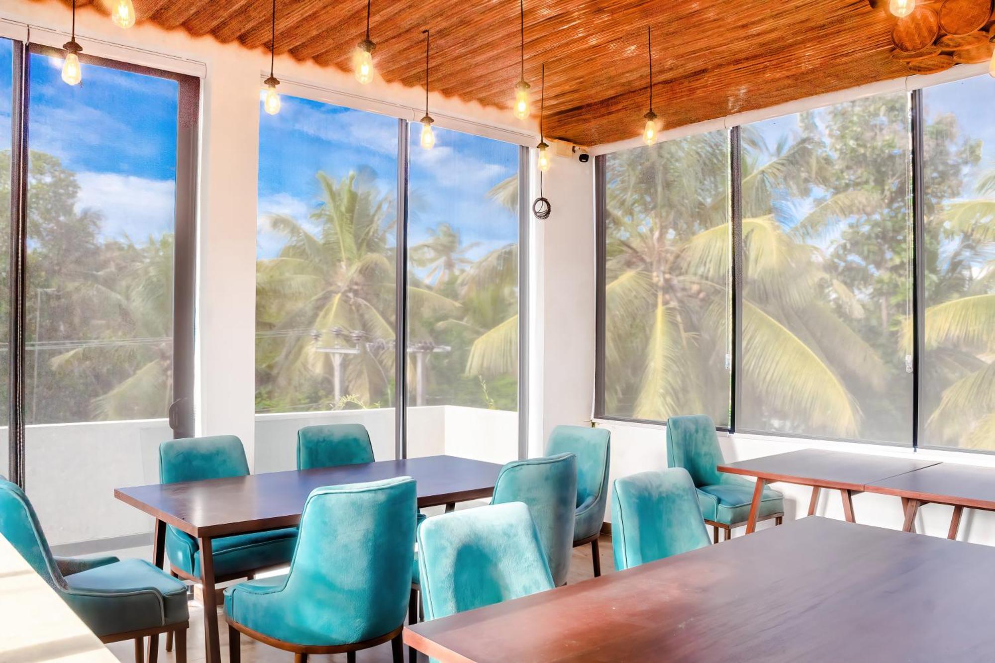 Ceylanro Transit Villa Negombo Buitenkant foto