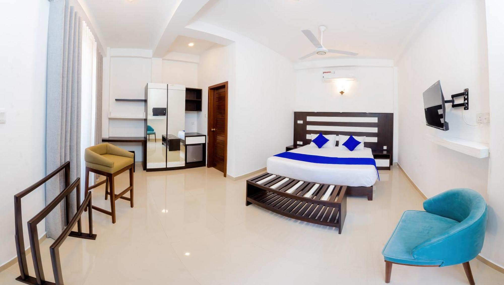 Ceylanro Transit Villa Negombo Buitenkant foto